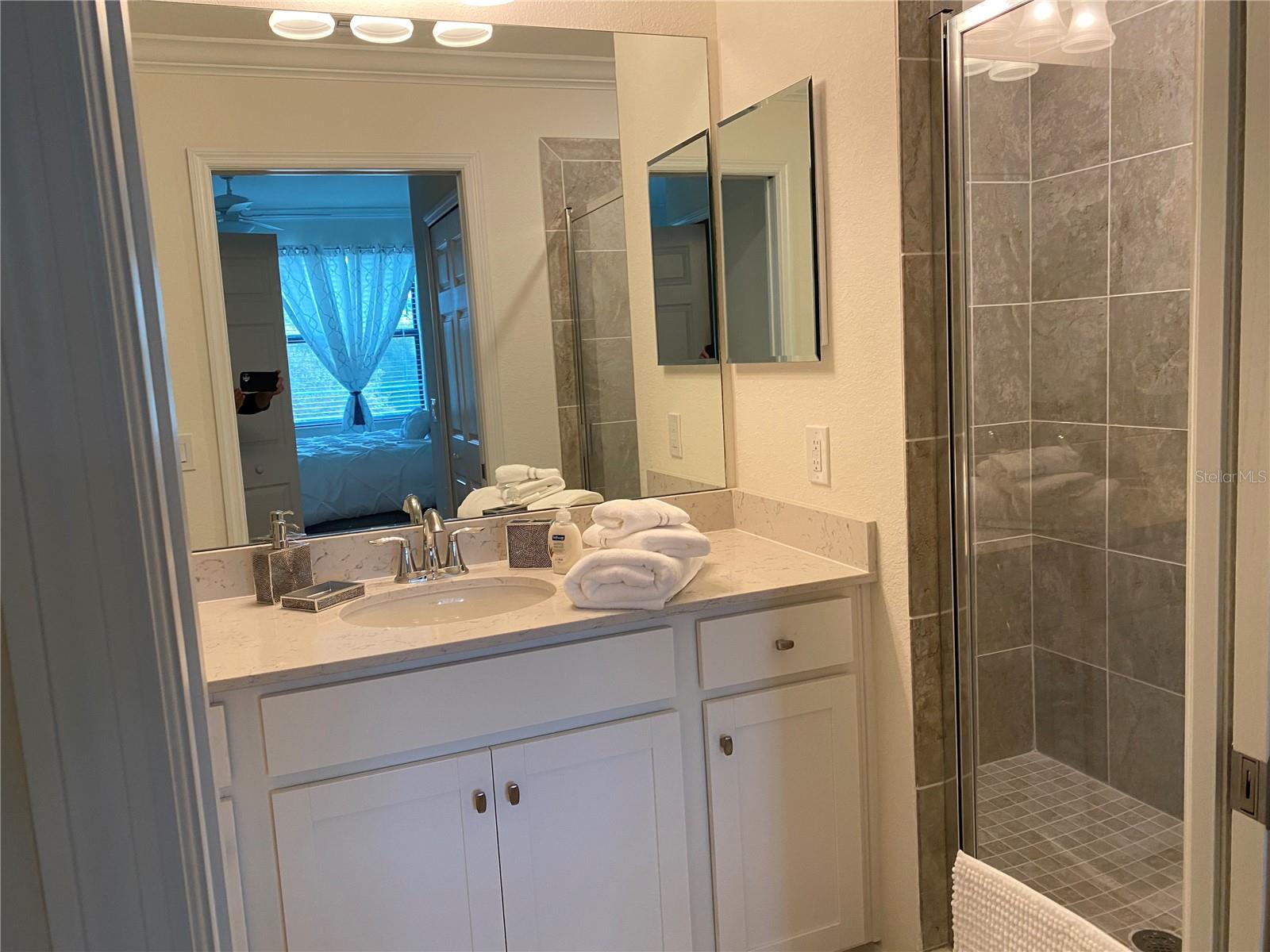 TERRACE IV AT LAKEWOOD NATIONAL PH I - Residential Lease