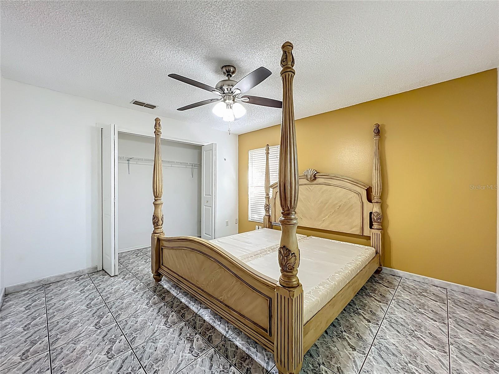 MASCOTTE COMUNICASA - Residential