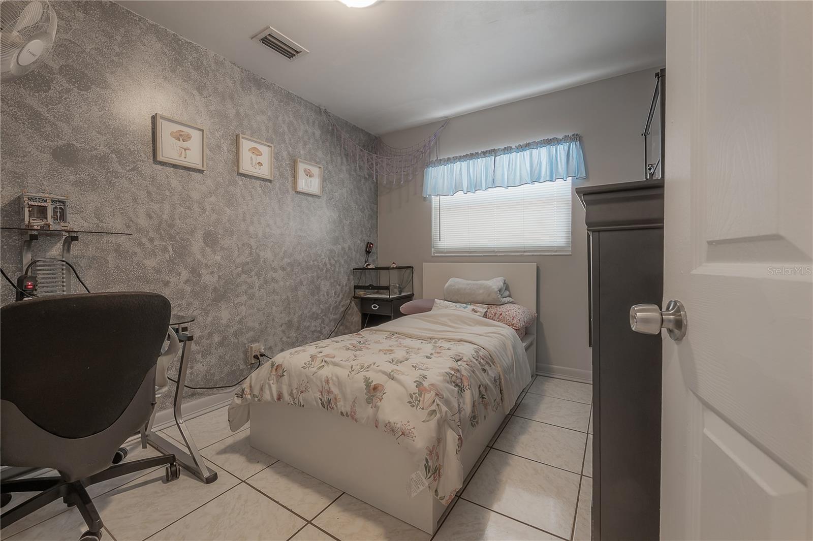 BELT COURT - Residential