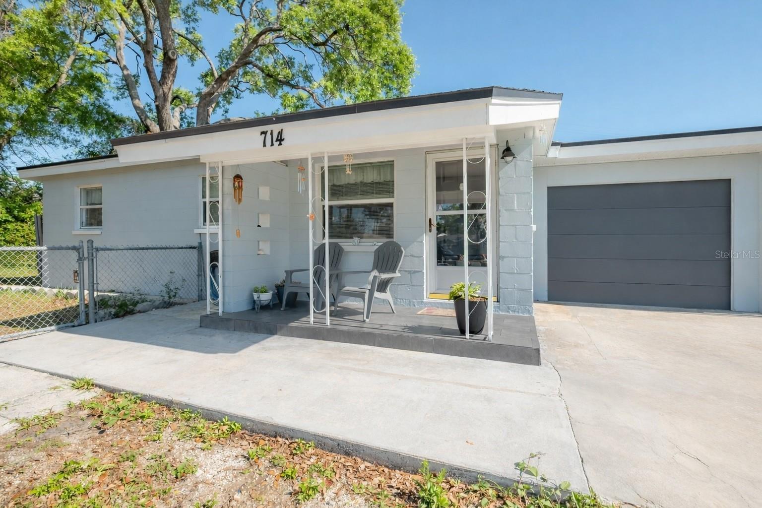 BELT COURT - Residential