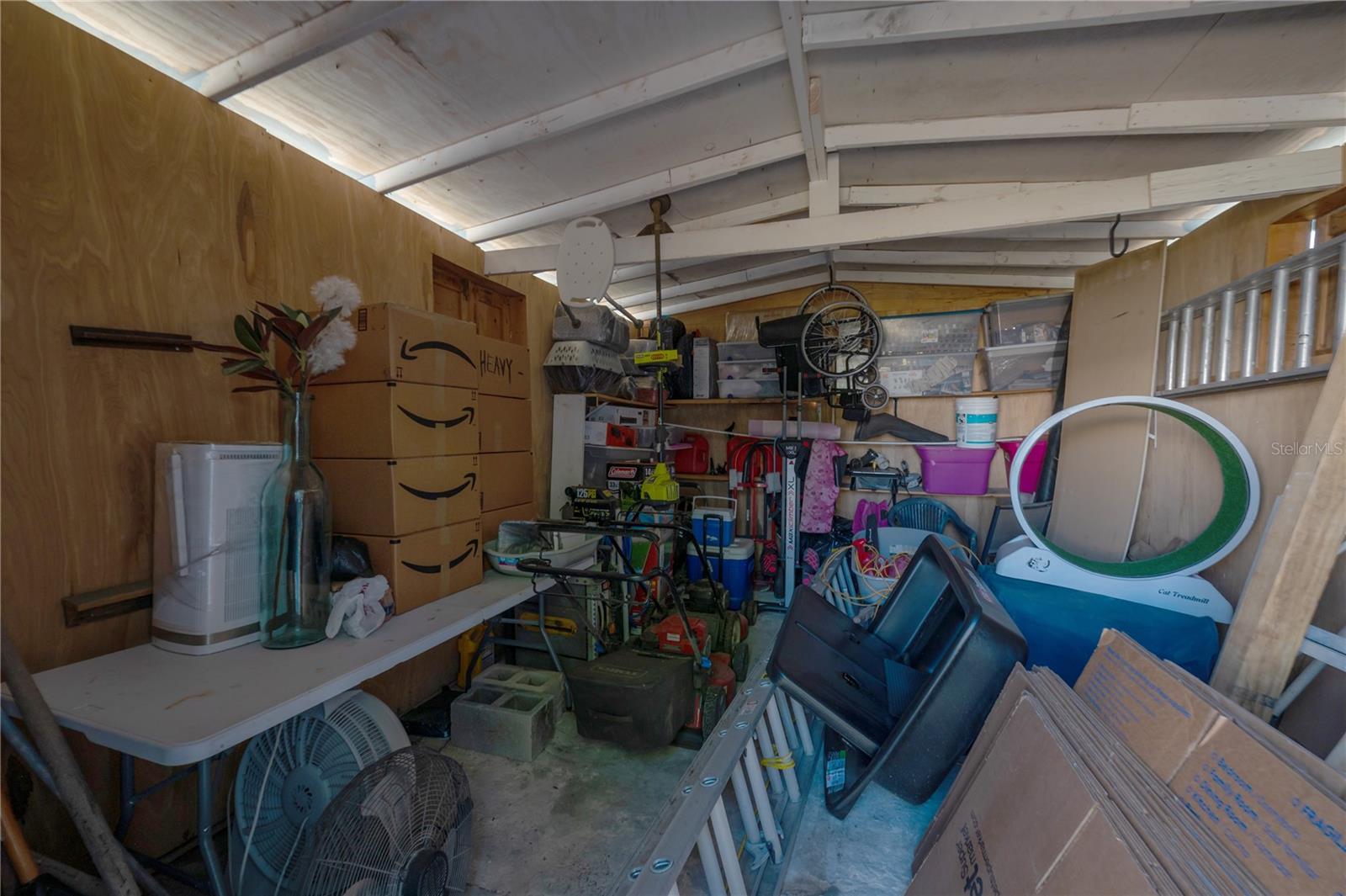 BELT COURT - Residential