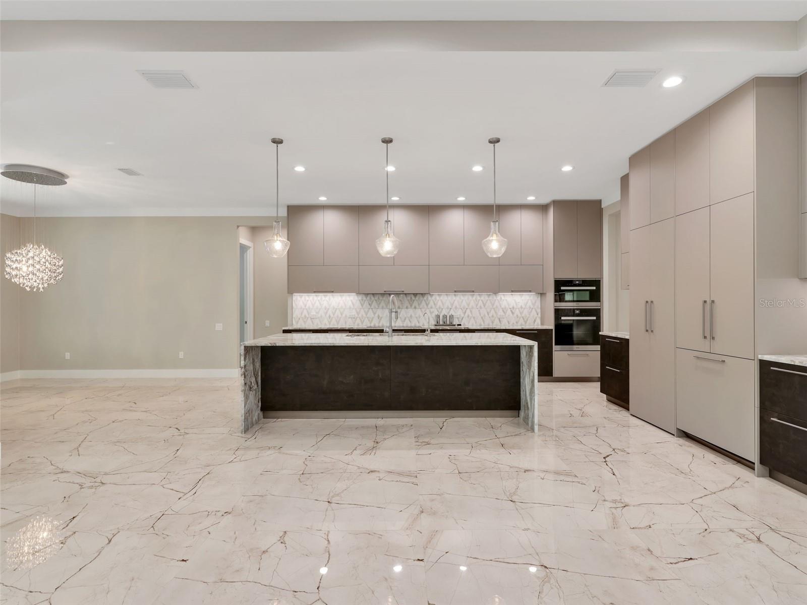 THE ESTATES ON PEACE RIVER - Residential