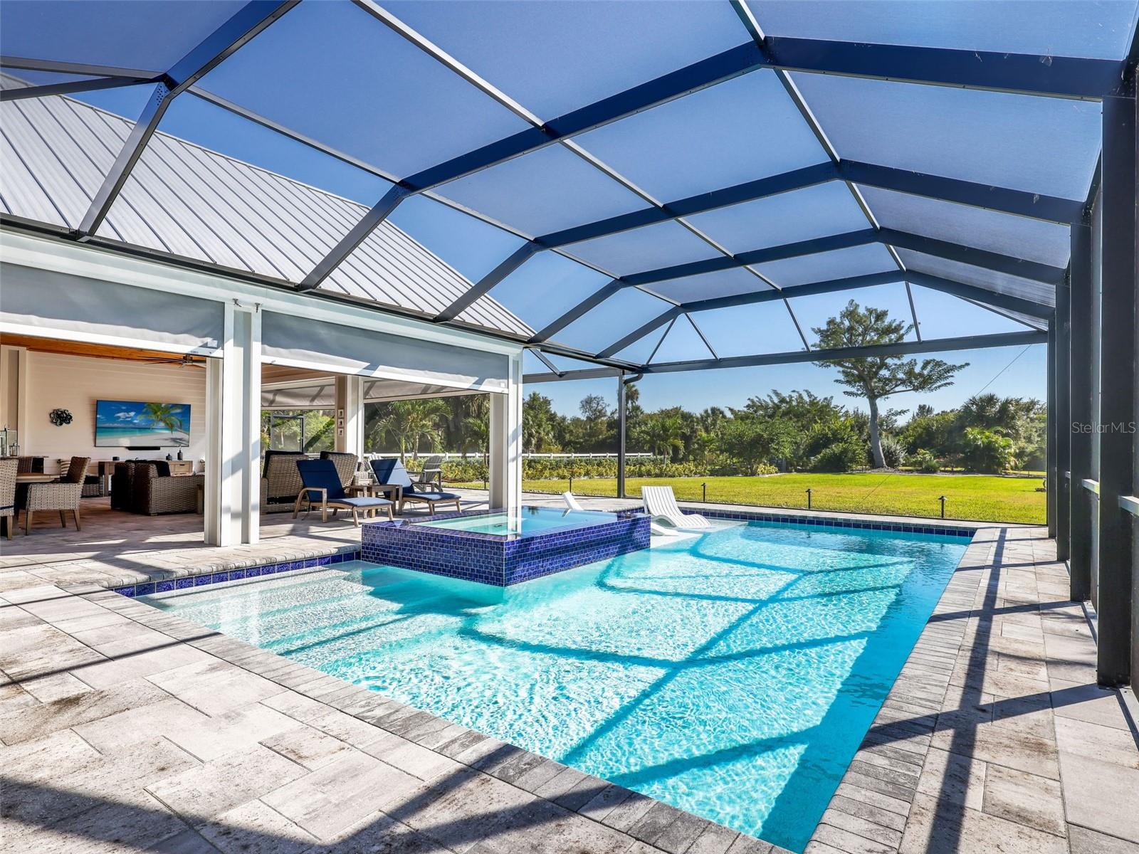 THE ESTATES ON PEACE RIVER - Residential