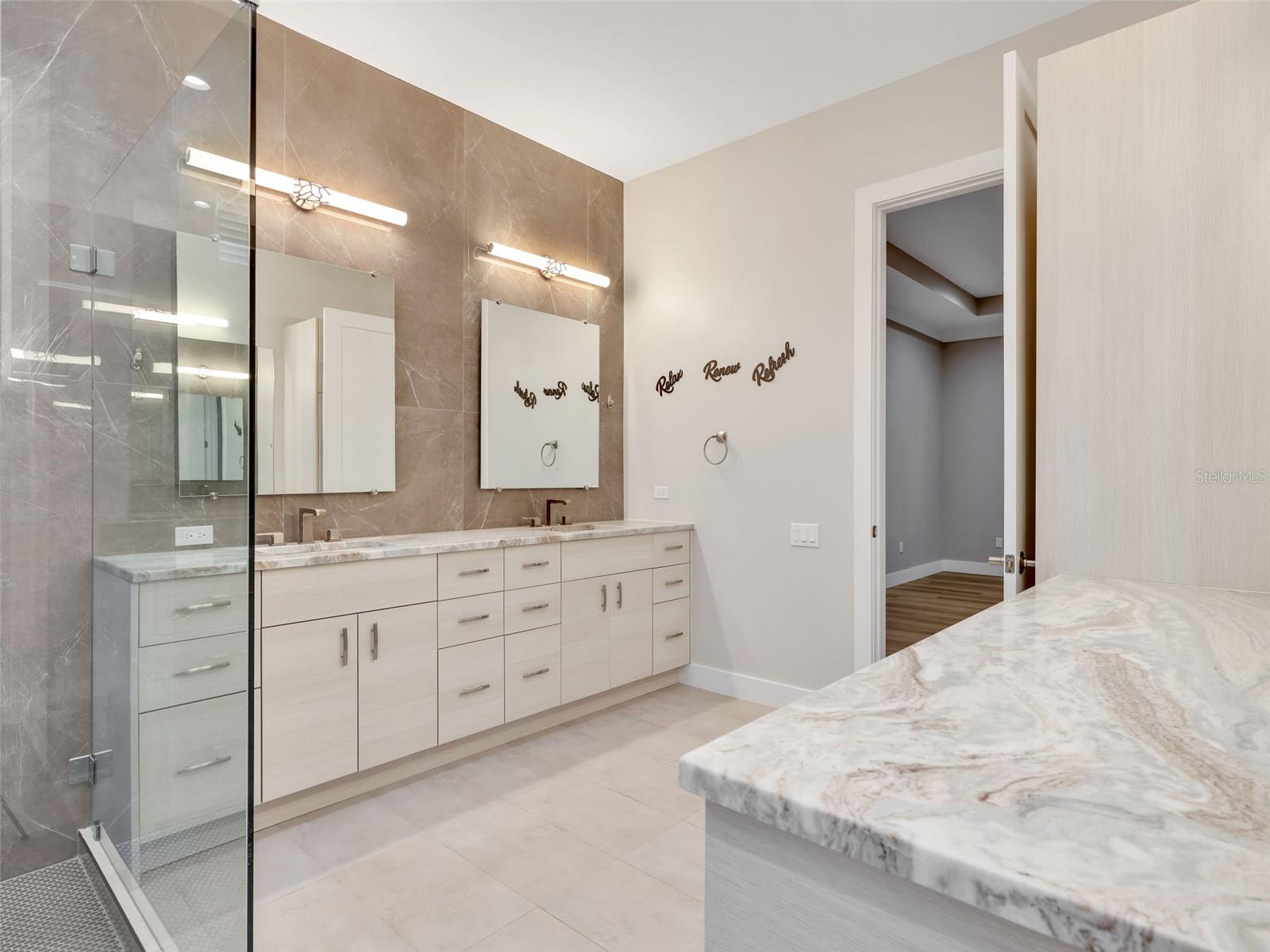 THE ESTATES ON PEACE RIVER - Residential