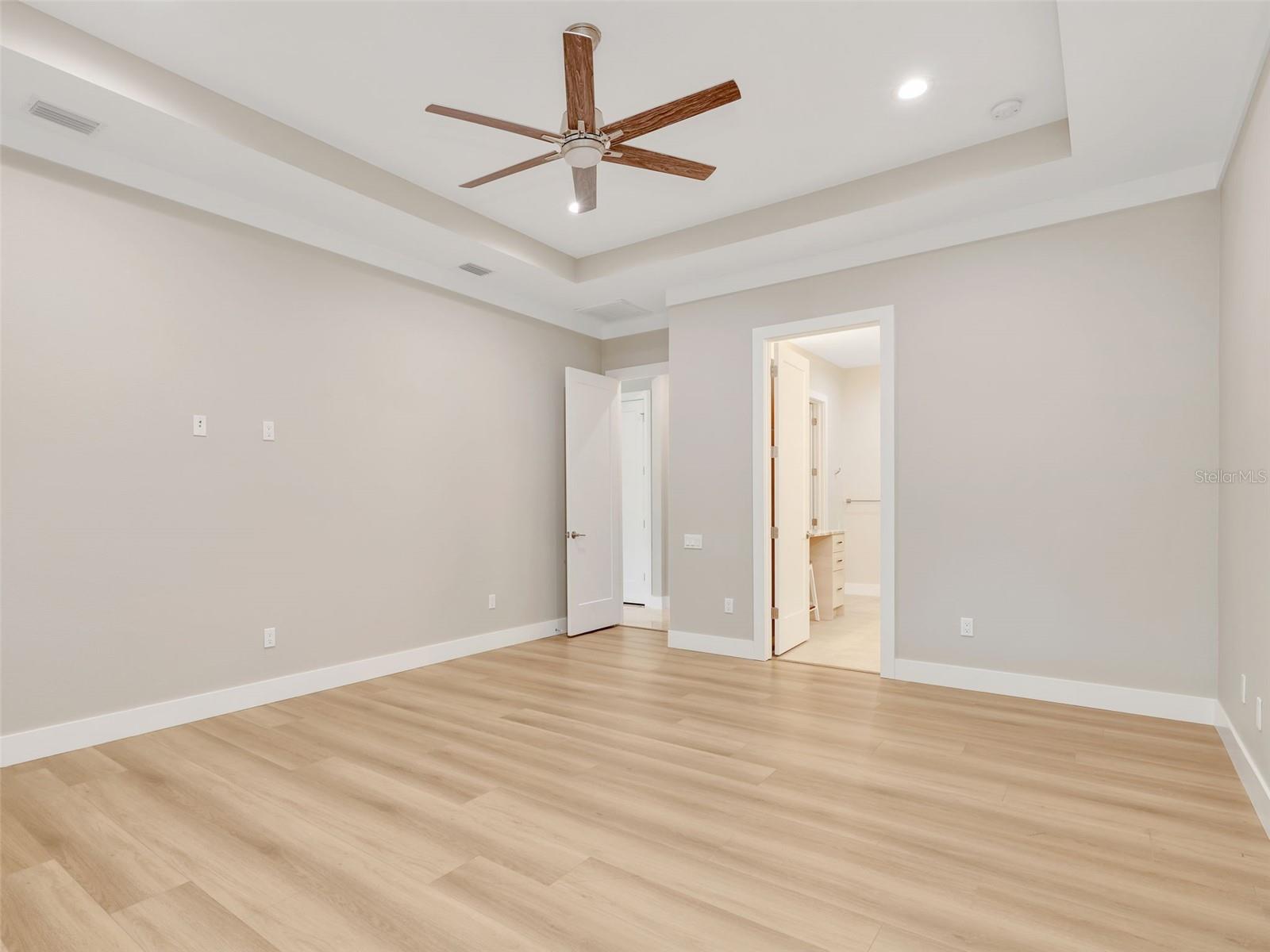 THE ESTATES ON PEACE RIVER - Residential