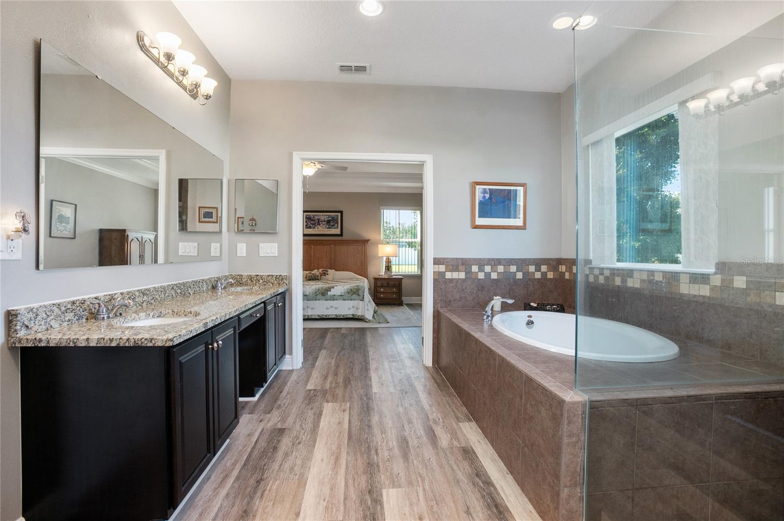 NORTH RIDGE - Residential
