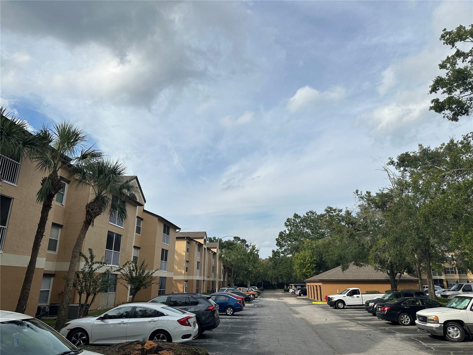 SANDLAKE PRIVATE RESIDENCES BL - Residential Lease