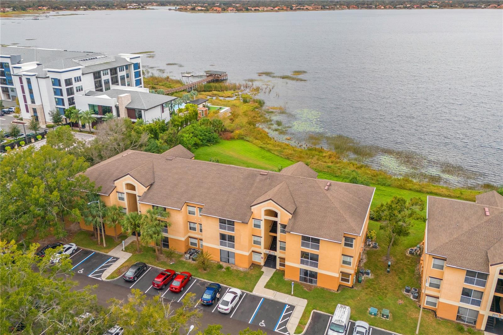 SANDLAKE PRIVATE RESIDENCES BL - Residential Lease