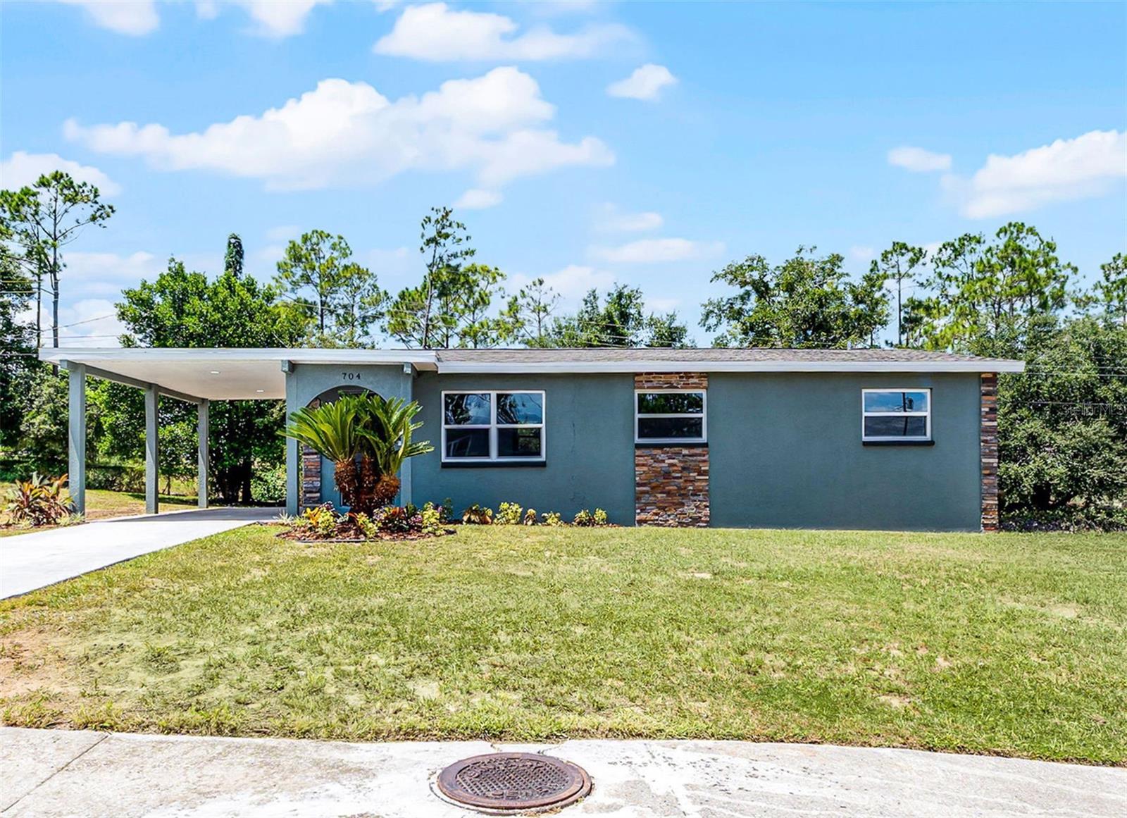 This move-in ready 4-bedroom, 1-bath single-family home offers a blend of comfort and modern updates. Inside, you’ll find a modern kitchen, an updated bathroom, and plenty of space for everyday living. Recent improvements include a brand-new roof, new A/C system, and impact windows for efficiency and peace of mind. A separate finished outdoor storage room provides additional utility and flexibility.
Set on an oversized lot, the property offers ample outdoor space for gatherings and future possibilities. Located in a family-friendly community close to Disney World, this home is ideal for families, first-time buyers, or investors. Schedule a showing today!