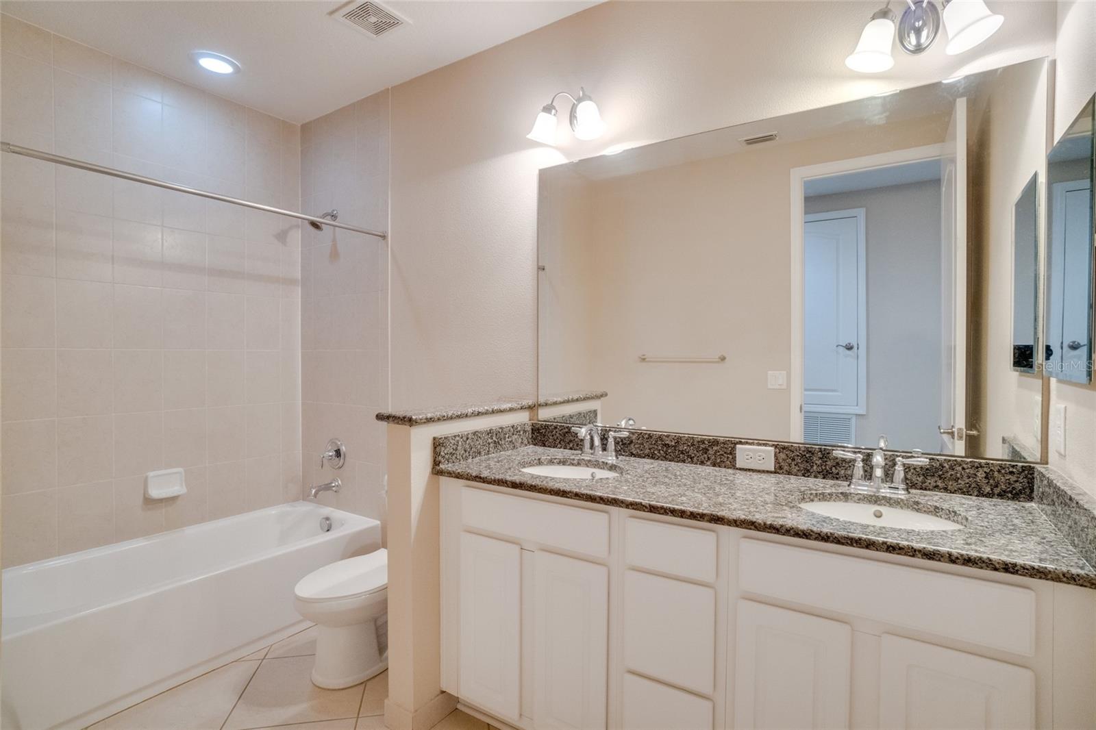 EAGLE CRK PH 1C VILLAGE E - Residential