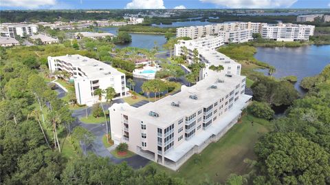 6575 99TH WAY N 22201 ST PETERSBURG FL 33708