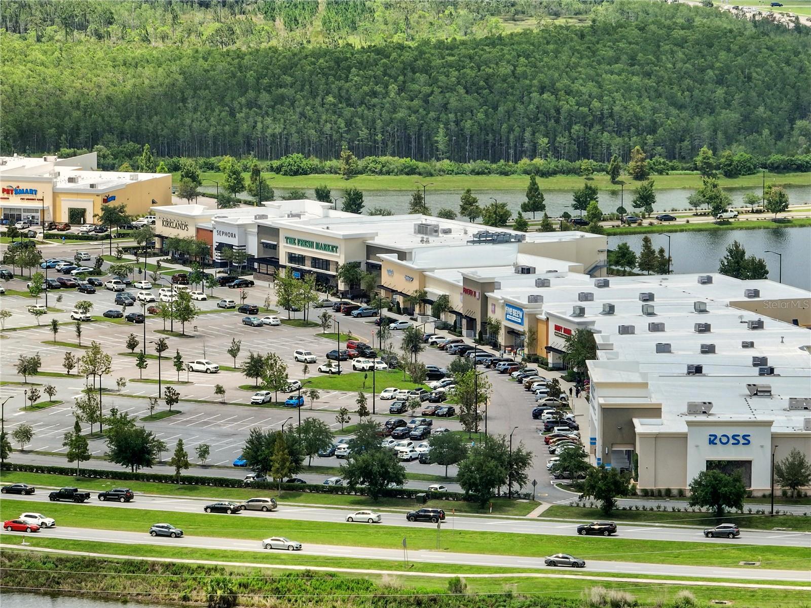 ACREAGE & UNREC - Commercial Sale