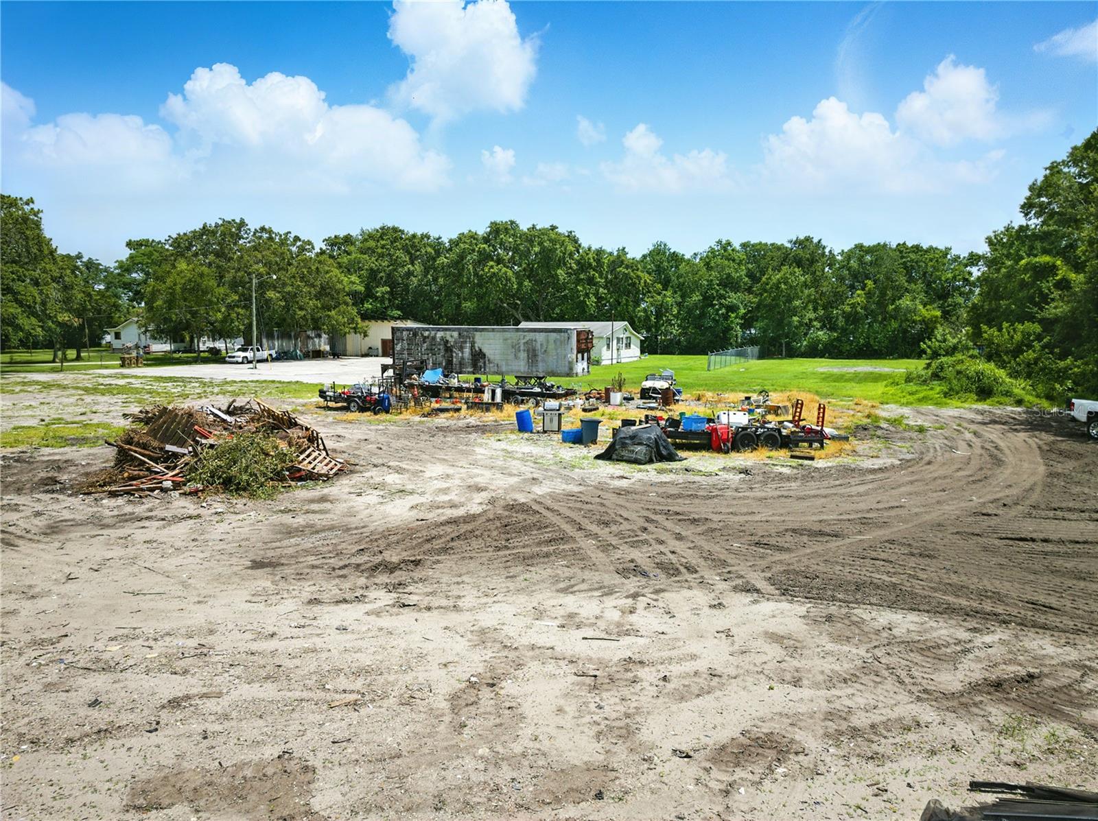 ACREAGE & UNREC - Commercial Sale