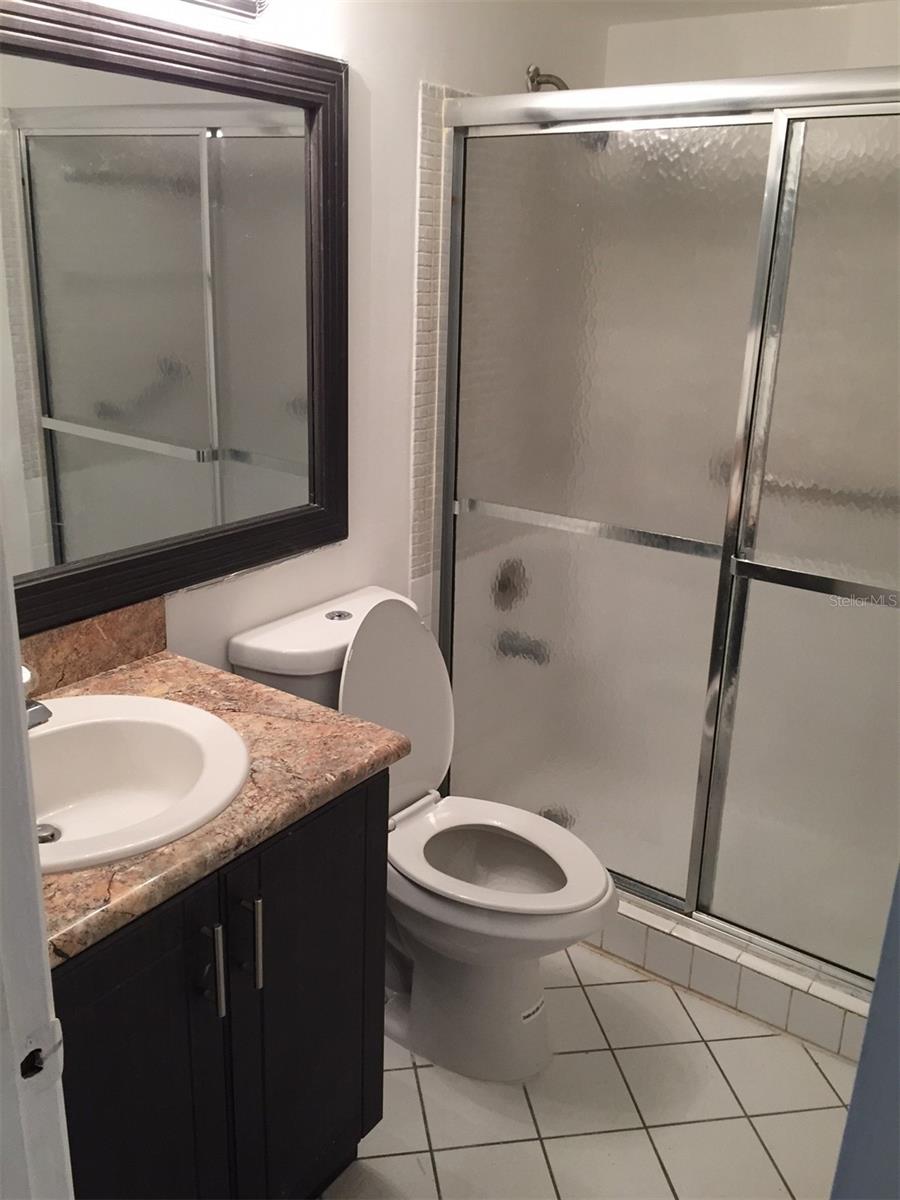 182 MARKHAM I 182