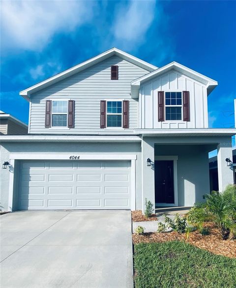 Photo of 4044 Sagefield Drive, Saint Cloud, FL 34773 (MLS # O6355596) Photo of 4044 Sagefield Drive, Saint Cloud, FL 34773 (MLS # O6355596)