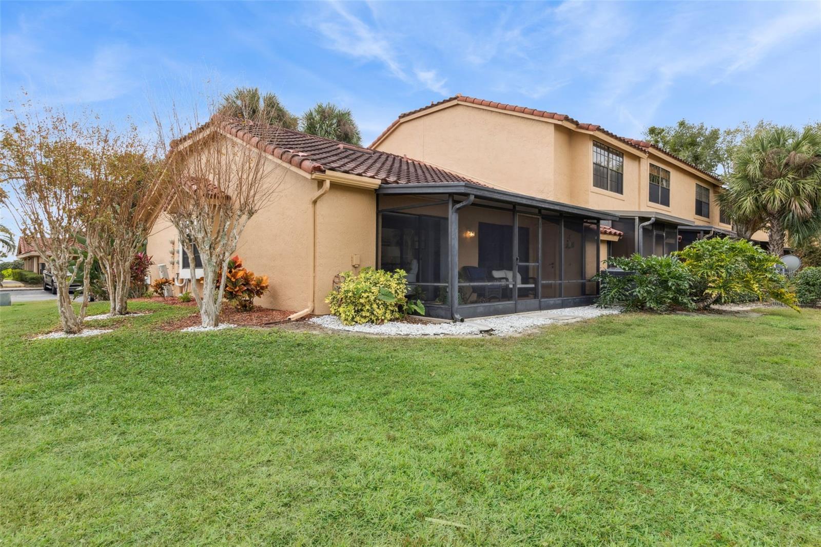 GREENBROOK VILLAS AT ERROL ESTS CONDO 1 - Residential