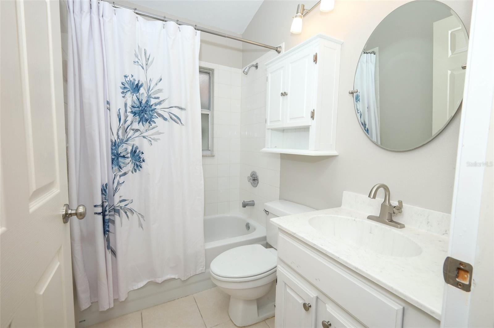 OAKS WEKIWA - Residential