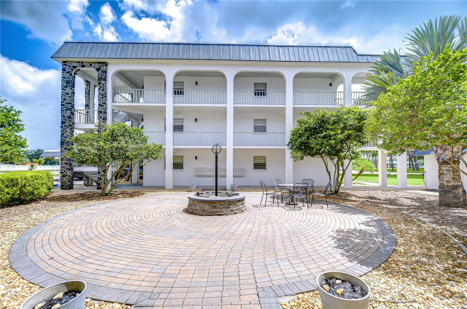 ZEPHYR ESTATES - Residential