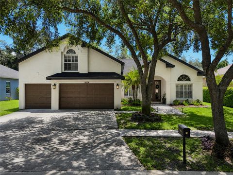 Photo of 6004 Merlinwood Drive, Lithia, FL 33547 (MLS # TB8506155)