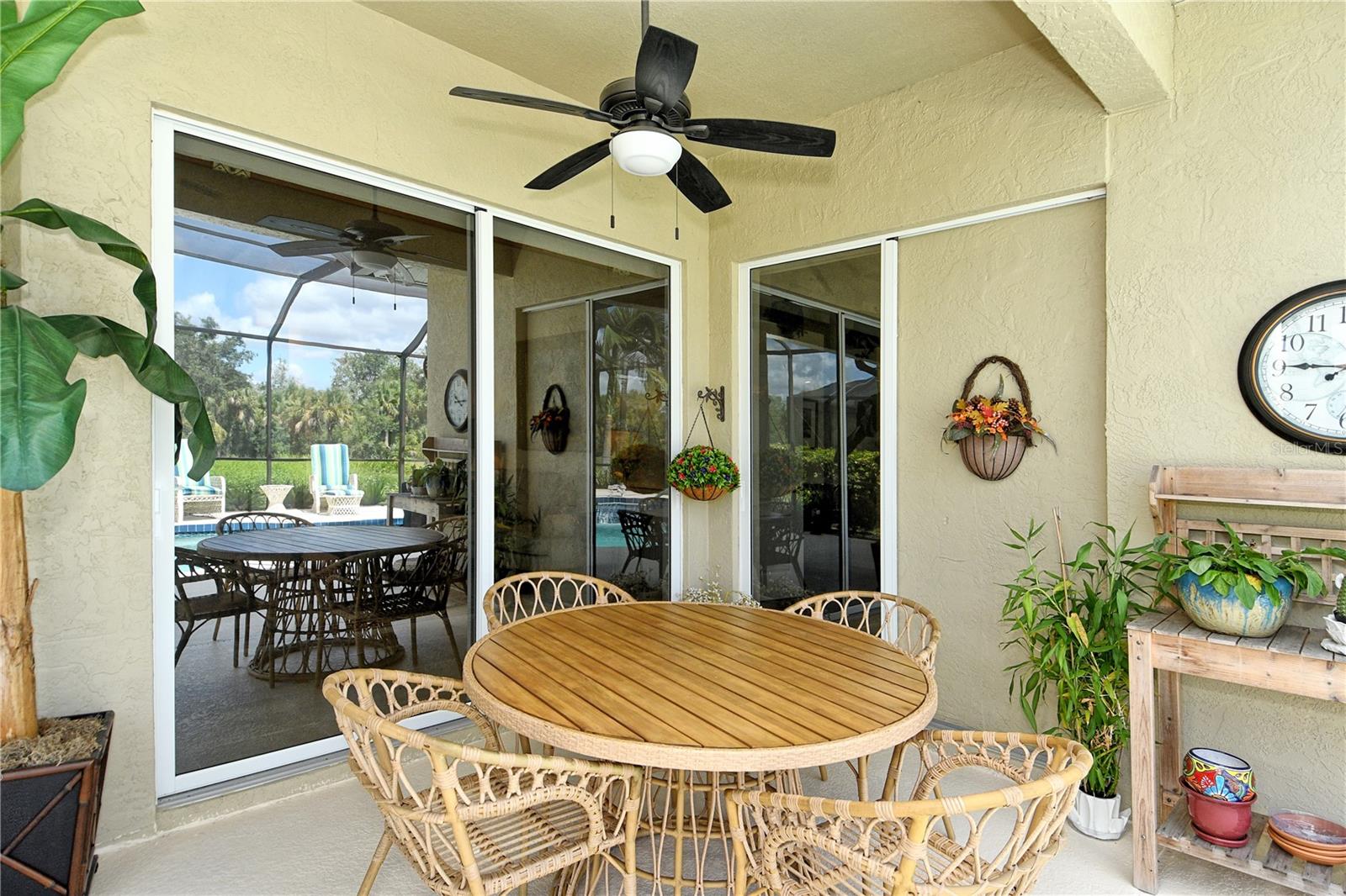 HERITAGE OAKS GOLF & COUNTRY CLUB - Residential