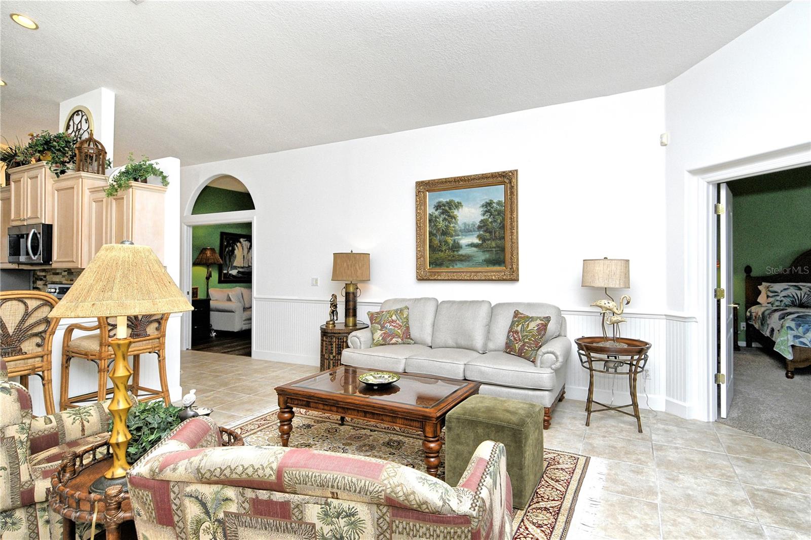 HERITAGE OAKS GOLF & COUNTRY CLUB - Residential