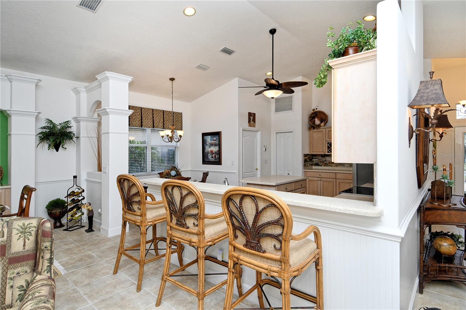 HERITAGE OAKS GOLF & COUNTRY CLUB - Residential