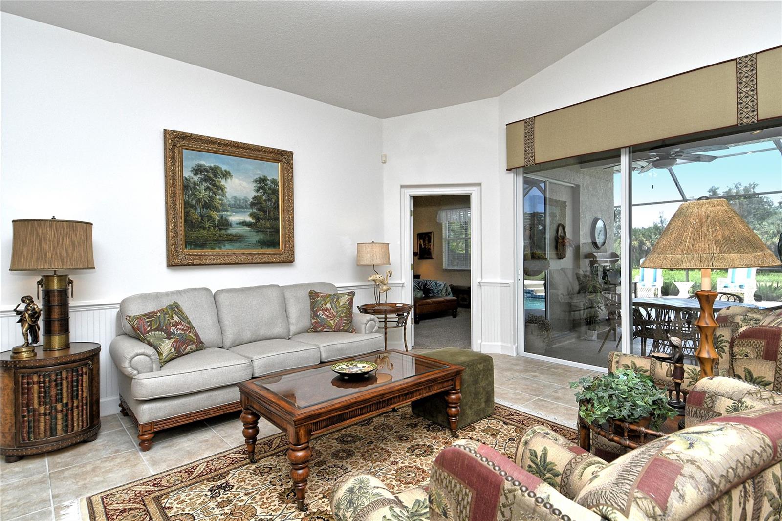 HERITAGE OAKS GOLF & COUNTRY CLUB - Residential
