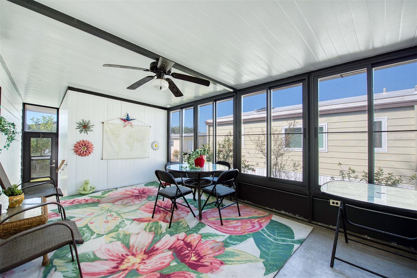 GULL-AIRE VILLAGE - Residential