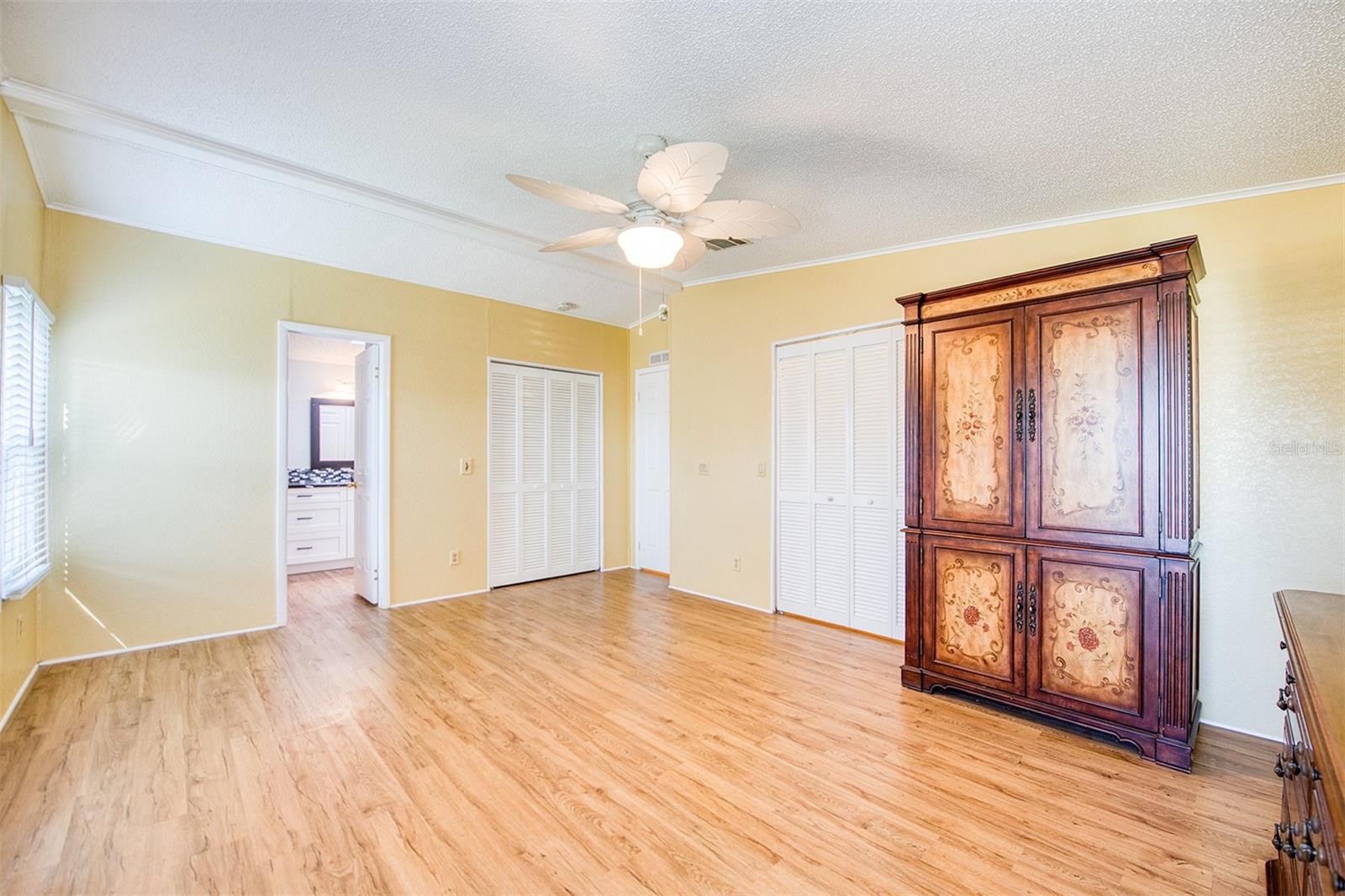 GULL-AIRE VILLAGE - Residential