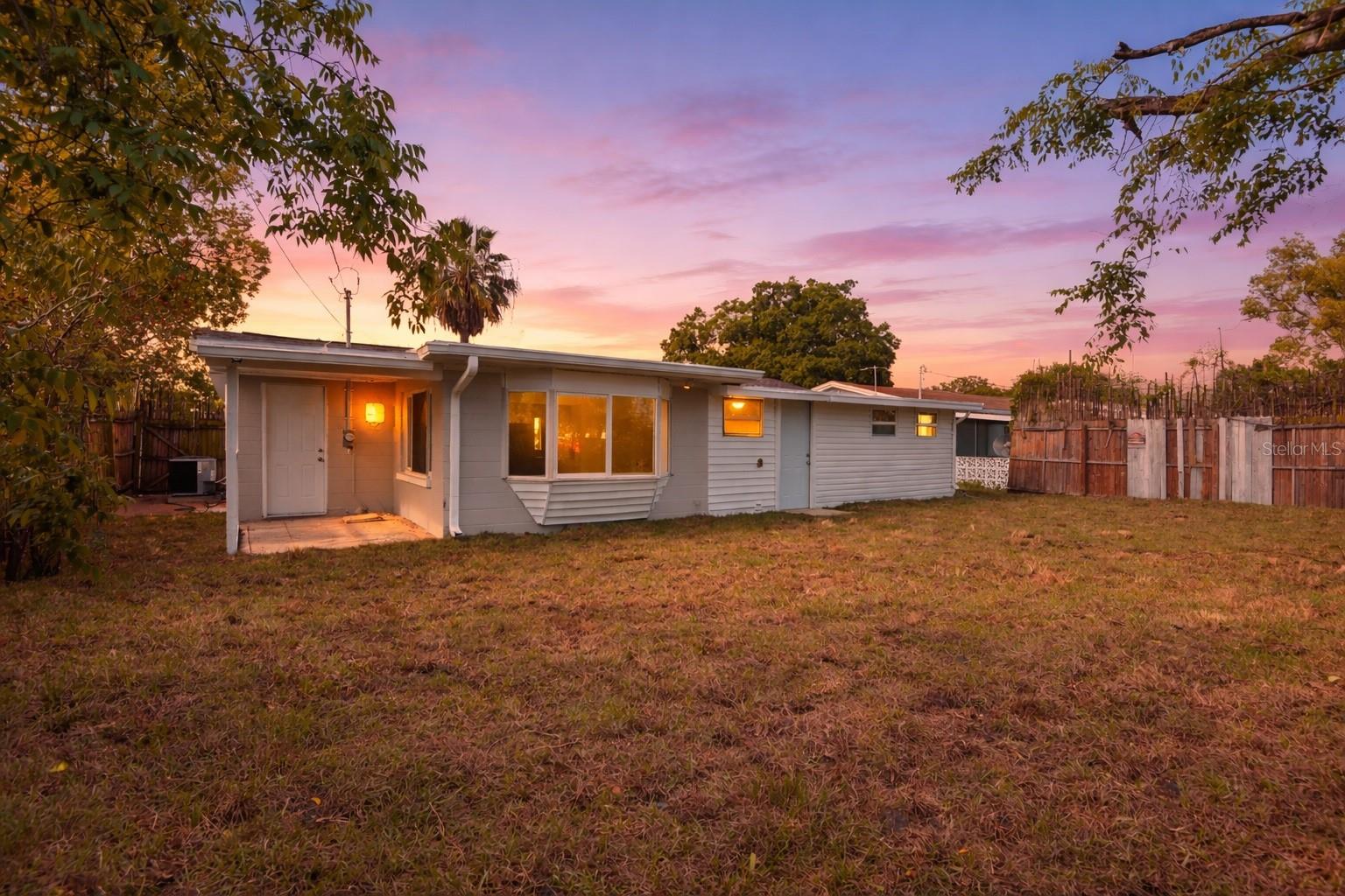 BEACON HILLS - Residential