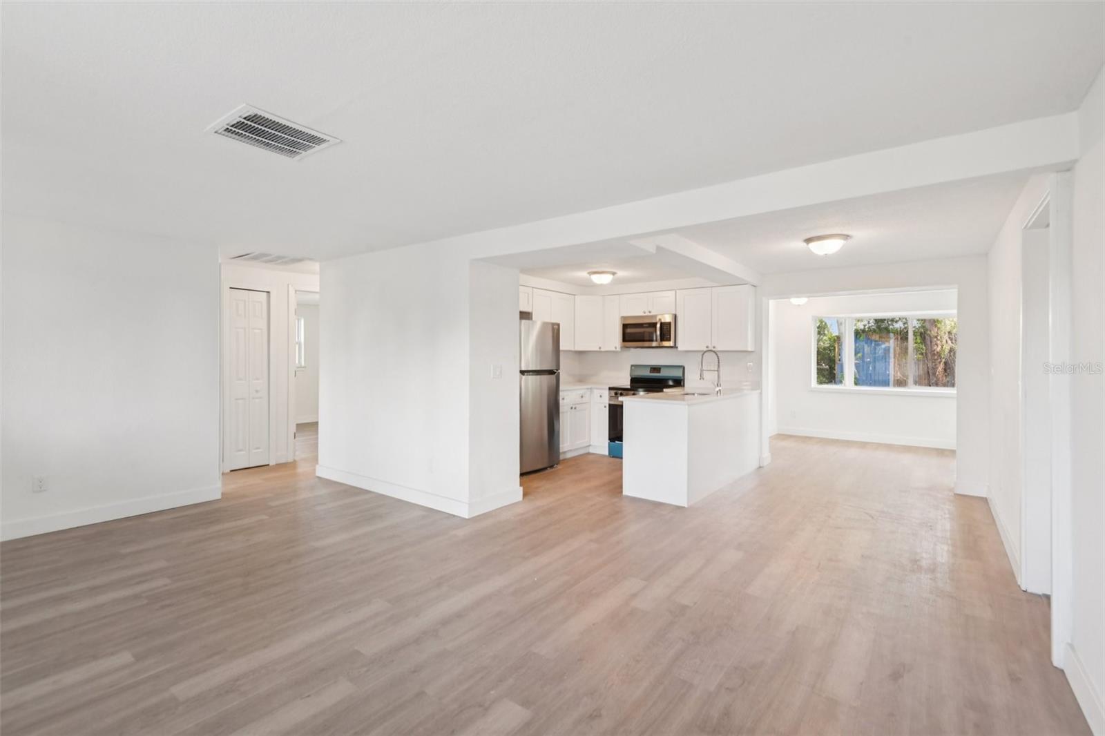 BEACON HILLS - Residential