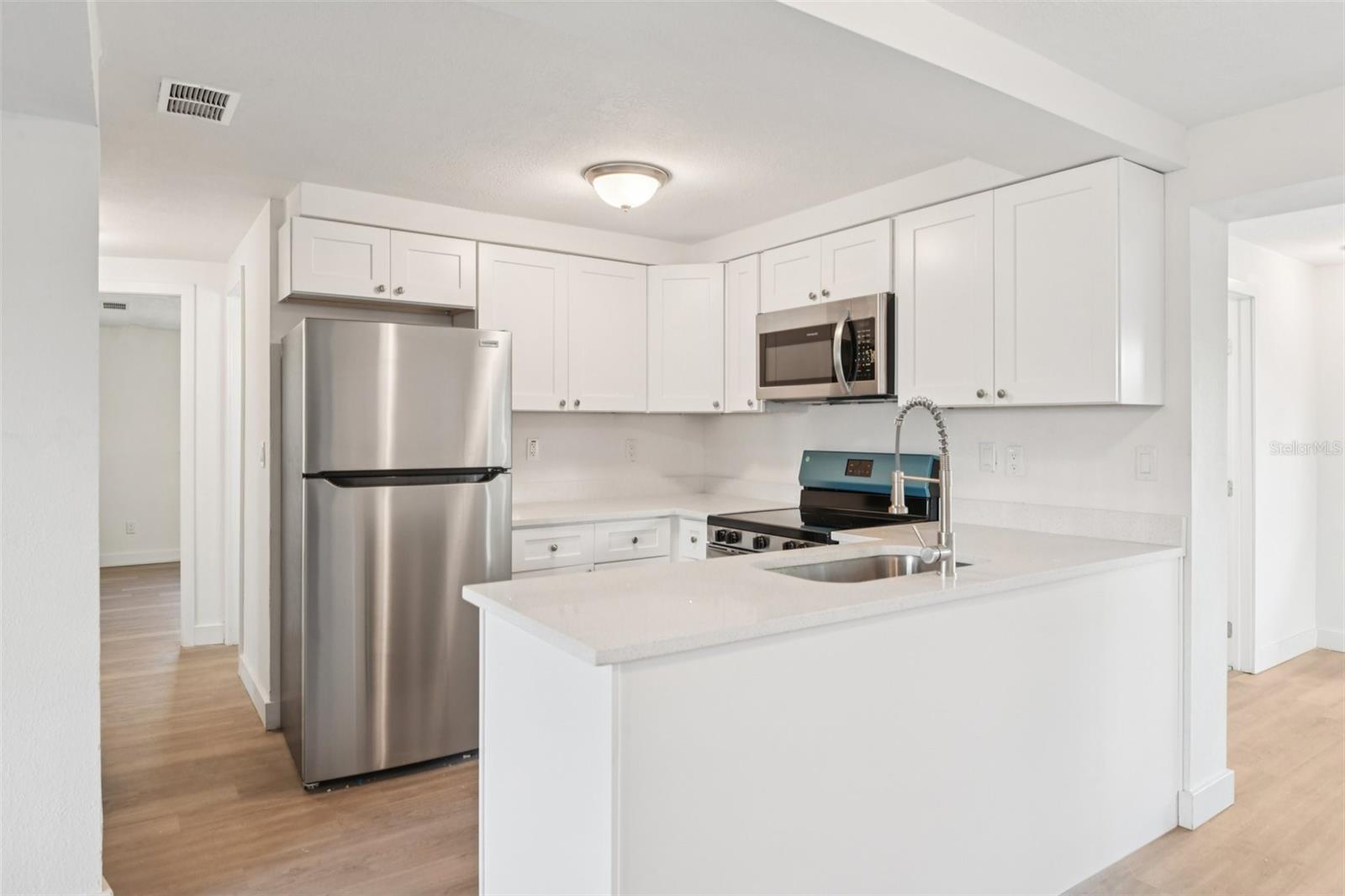 BEACON HILLS - Residential