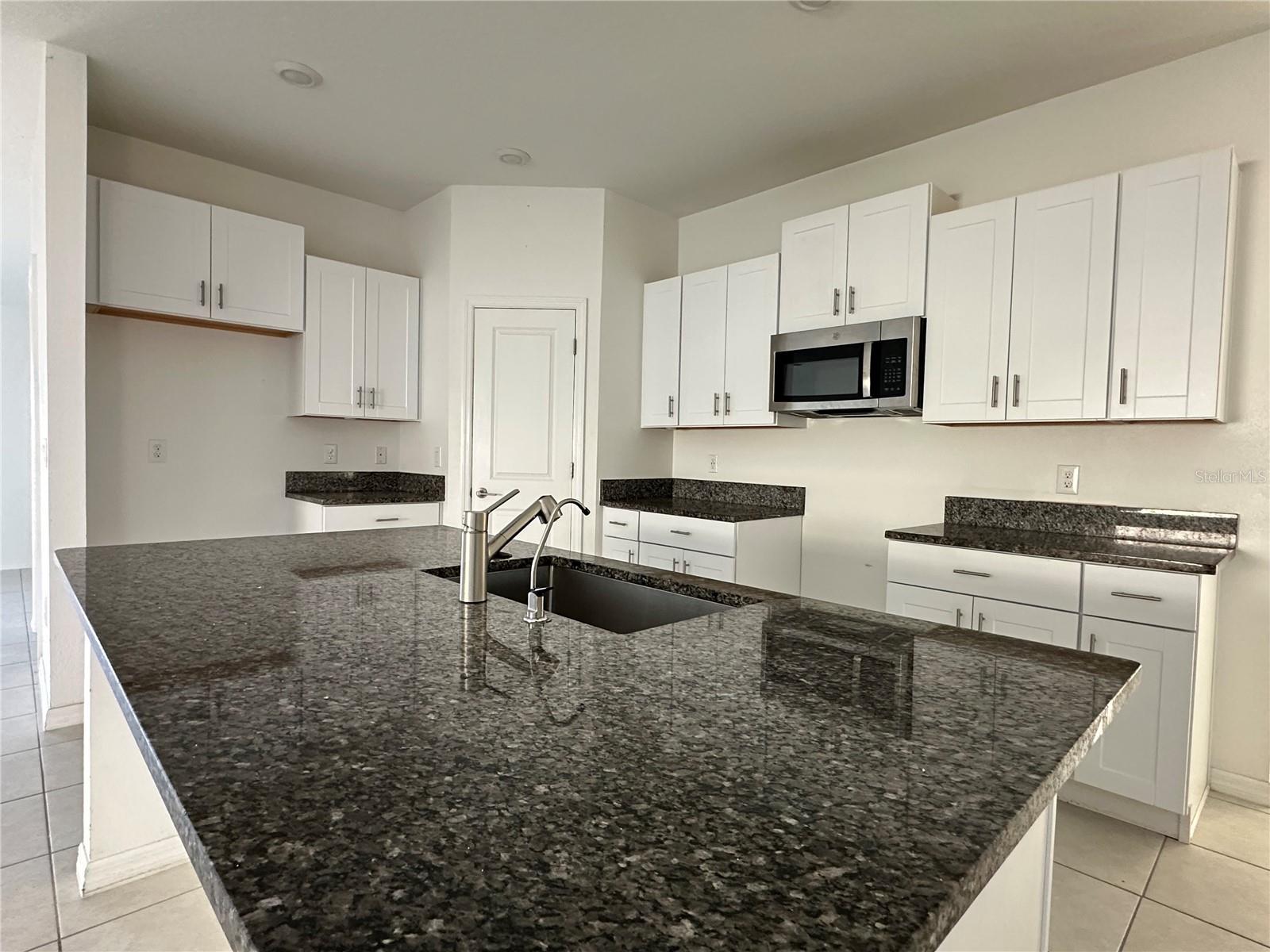 BERRY BAY SUB - Residential