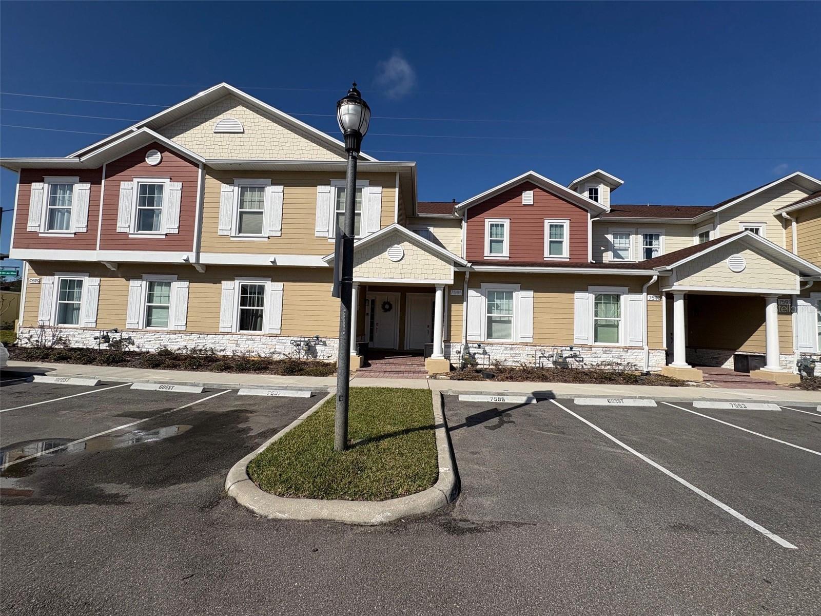 7595 SUNFLOWER CIRCLE