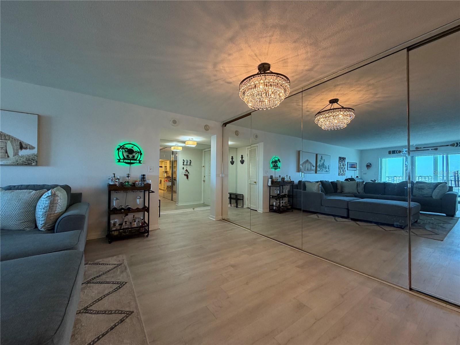 THREE PALMS POINTE CONDO - Residential Lease