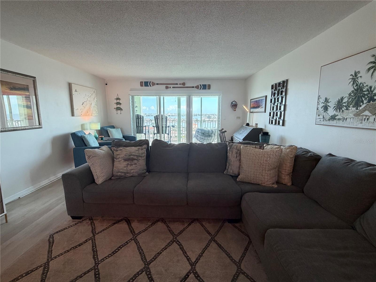 THREE PALMS POINTE CONDO - Residential Lease