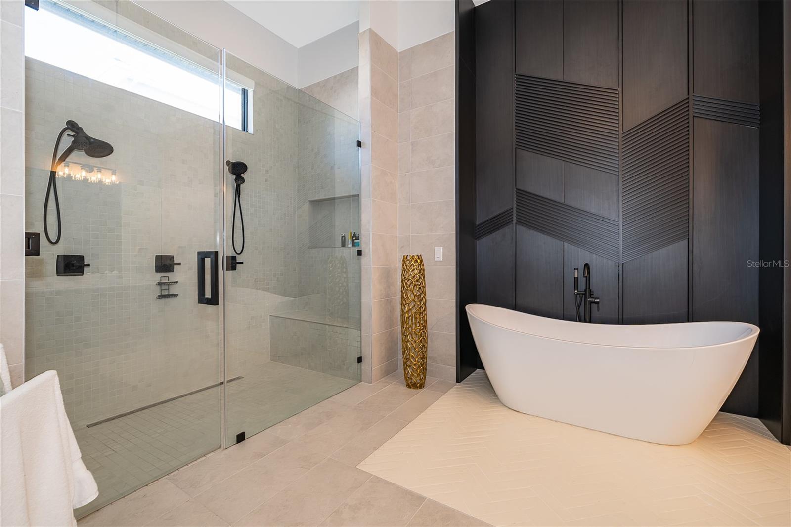 BELLA COLLINA SUB - Residential