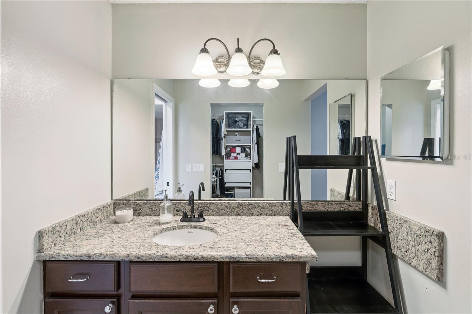 WEKIWA GLEN REP - Residential