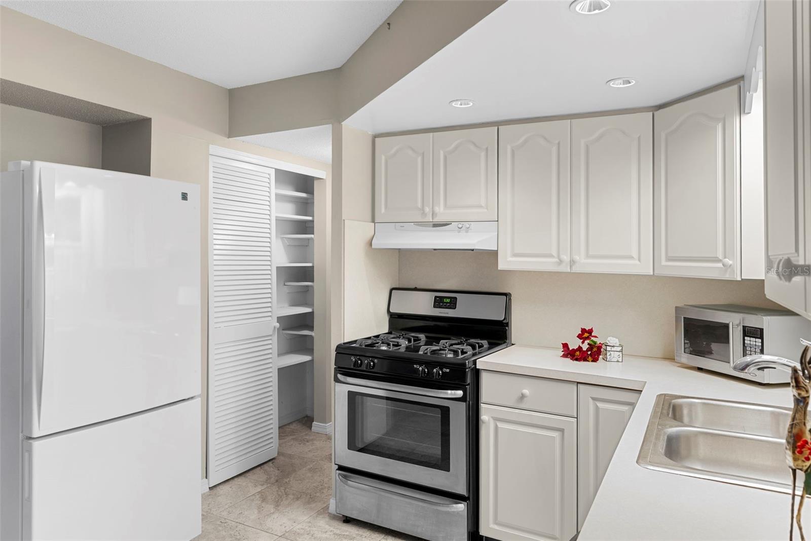 TYRONE VILLAS - Residential