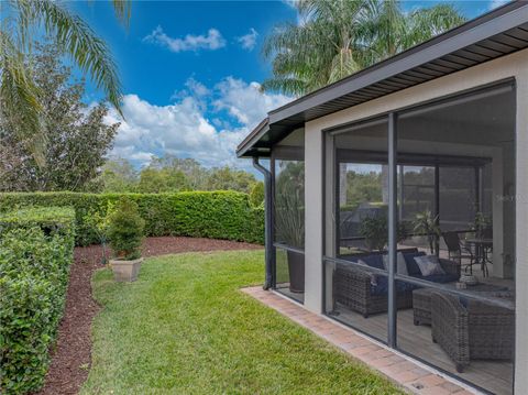 A home in LAKE WALES