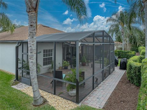 A home in LAKE WALES