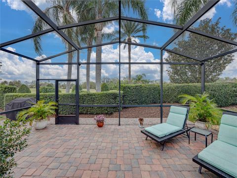 A home in LAKE WALES