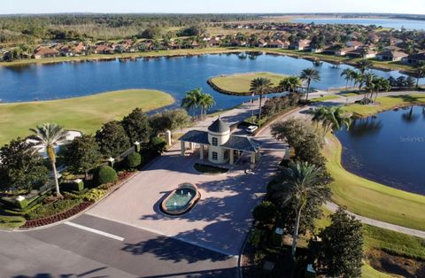 A home in LAKE WALES