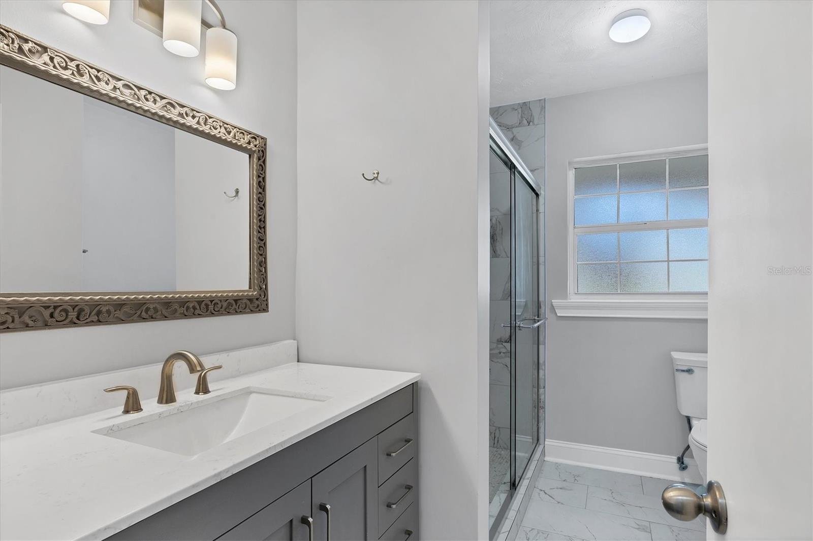 SOUTH GATE UNIT 25 - Residential