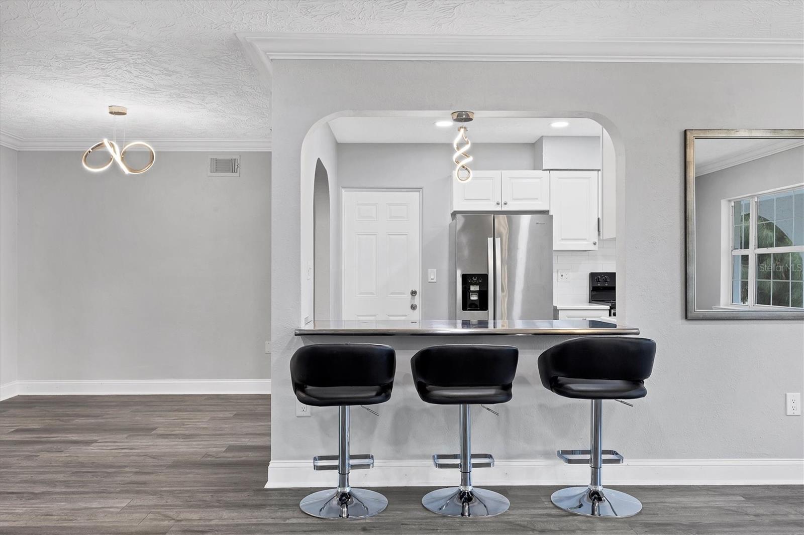 SOUTH GATE UNIT 25 - Residential