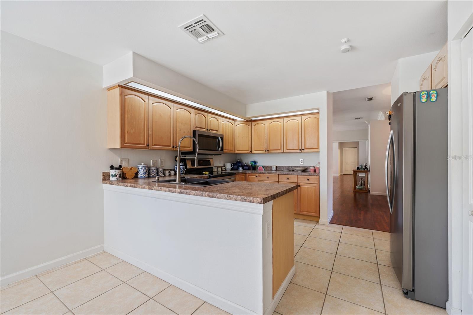 PARKVIEW POINTE - Residential