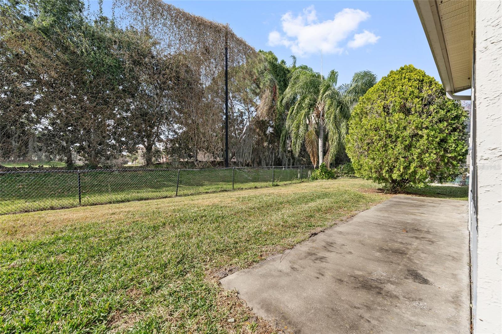 PARKVIEW POINTE - Residential