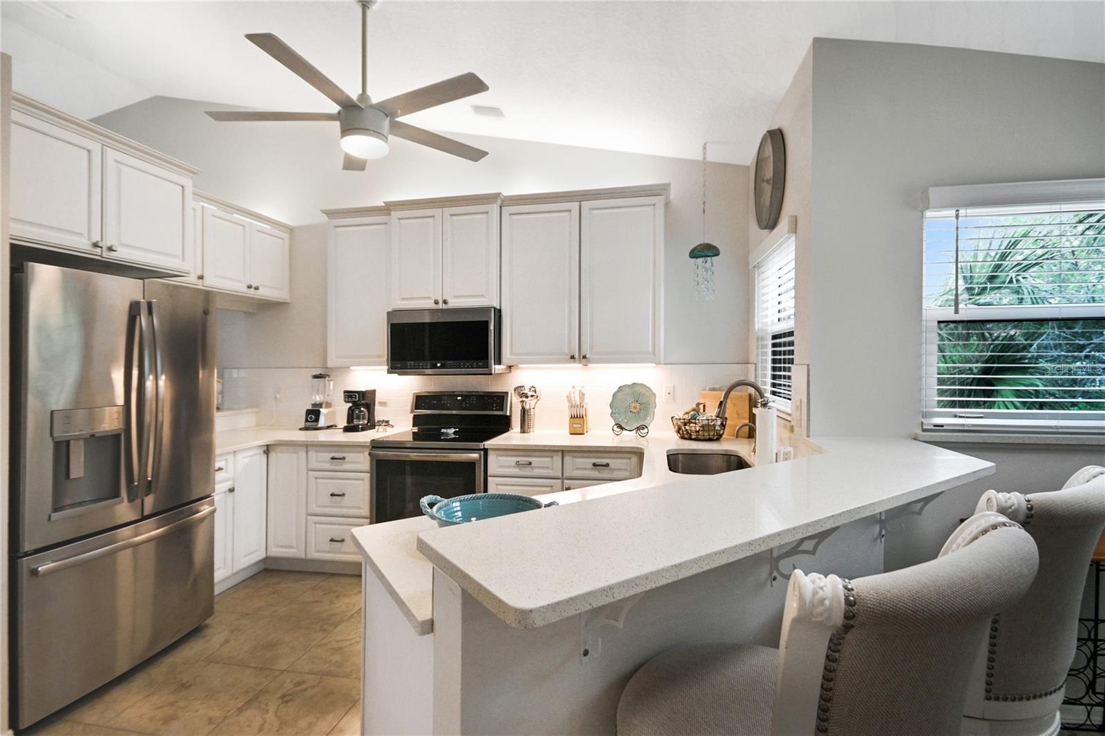 BOUCHELLE ISLAND CONDO - Residential