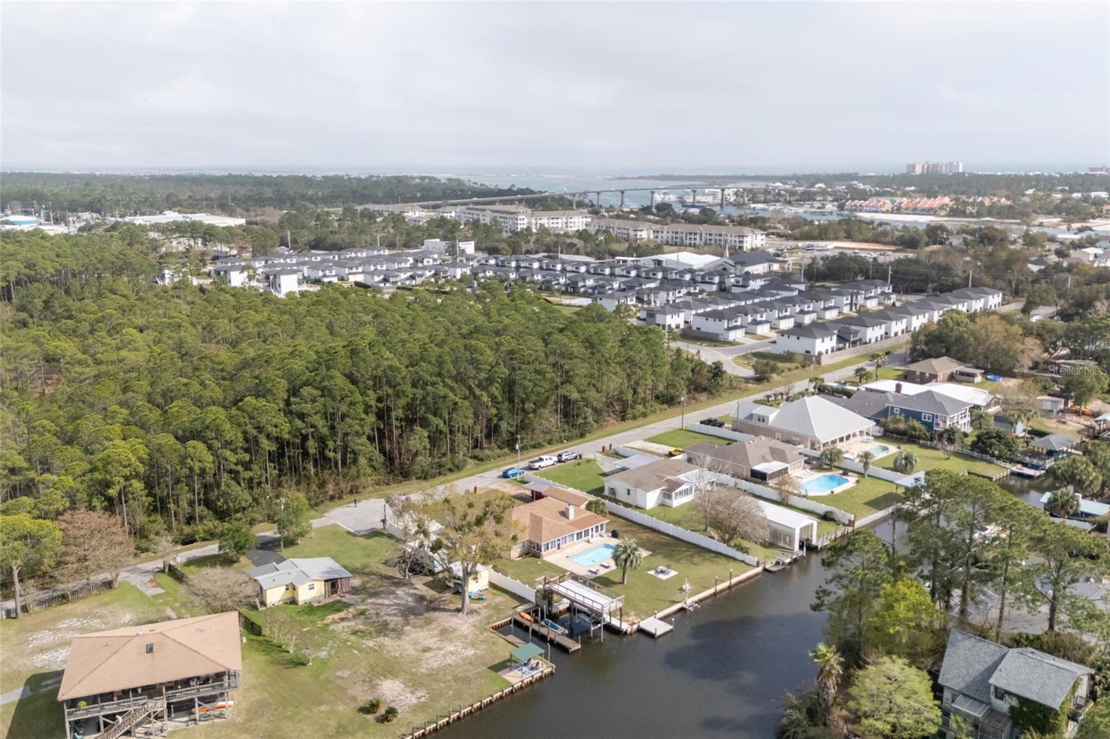 5411 JAPONICA AVENUE