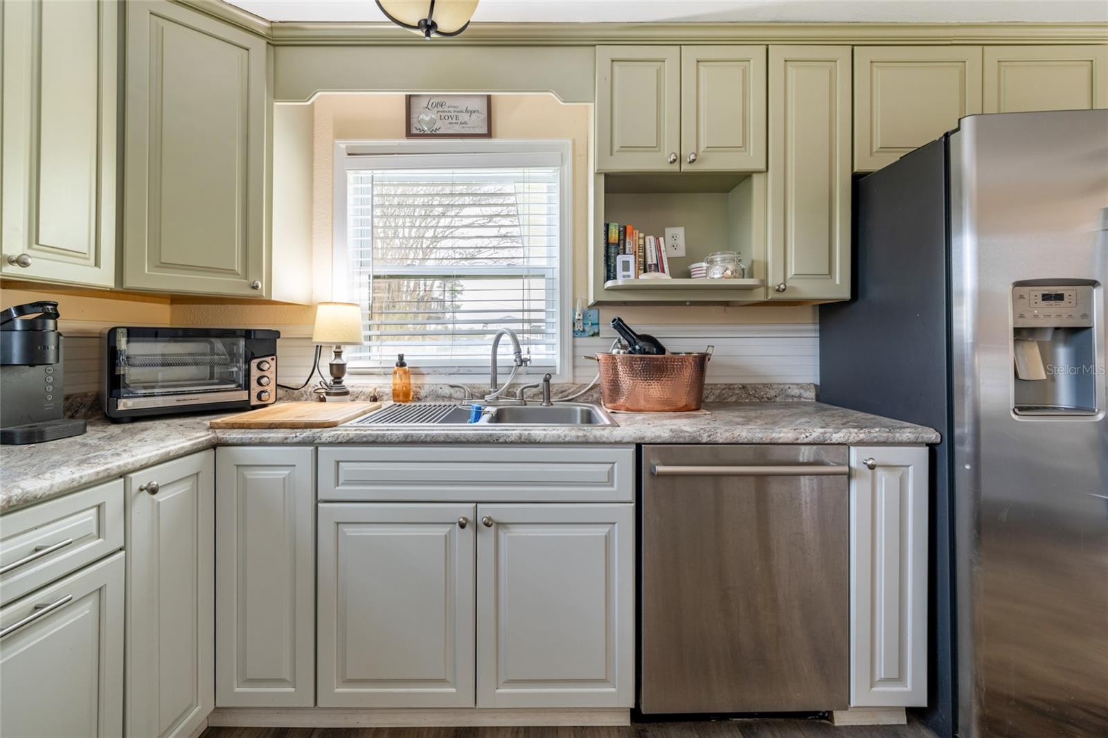 GULF BEACH BEACH HEIGHTS SEC E - Residential